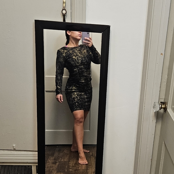 Artelier- Nicole Miller Dress - Picture 9 of 10